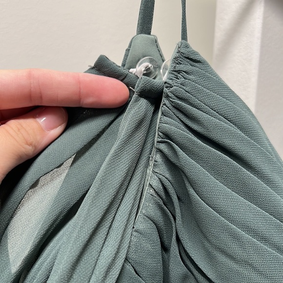 Eucalyptus Lily Chiffon dress size 4 but altered to fit sizes 4-6! - Picture 5 of 8